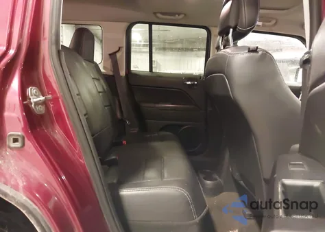 2016 Jeep Patriot High Altitude Edition z USA, uszkodzony, nr VIN 1C4NJRFB4GD673103